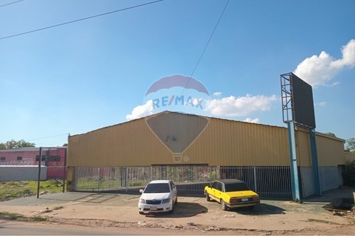 Alquilo Deposito Sobre Avelino Martinez — foto 3