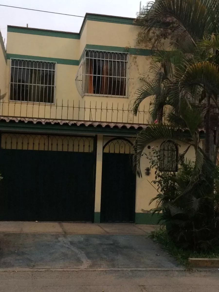 Casa en venta en Ate