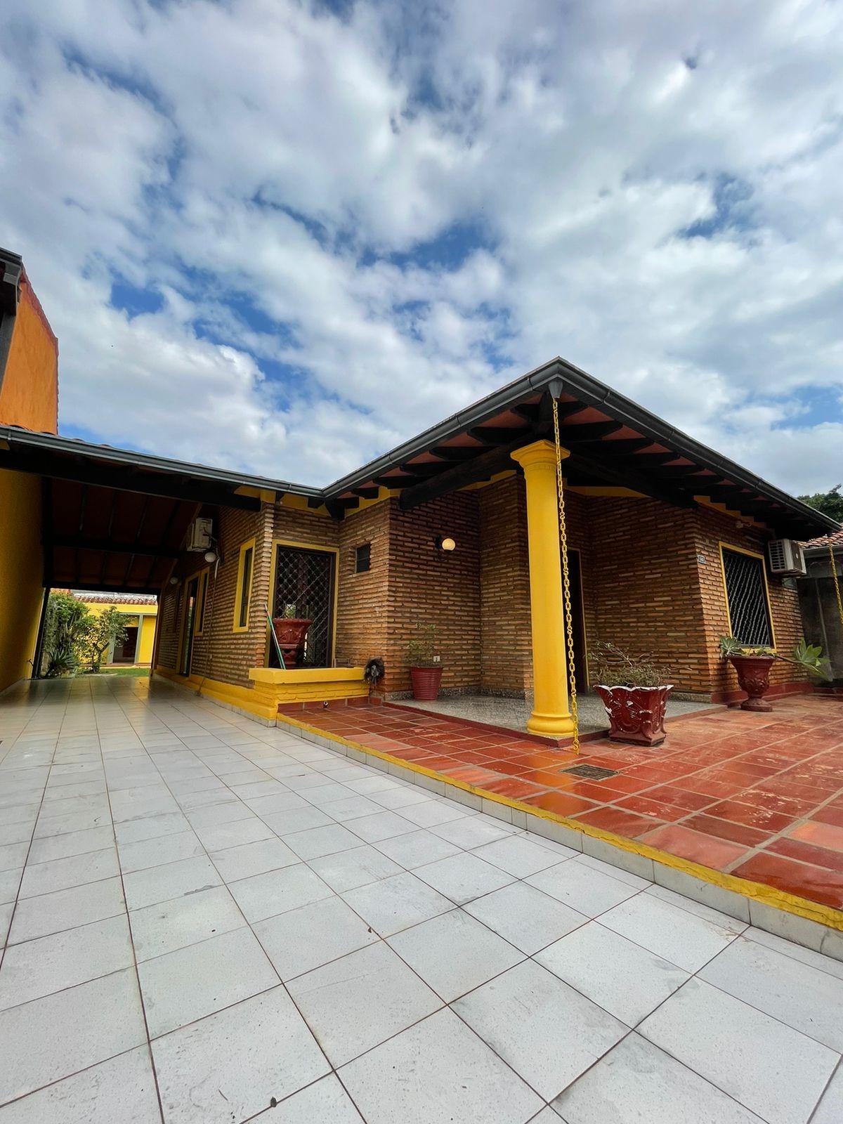 Hermosa Casa En Venta - Barrio San Felipe, San Lorenzo — foto 3