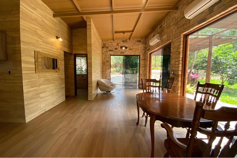 Casa - Venta - San Bernardino, Paraguay, Acogedor! — foto 3