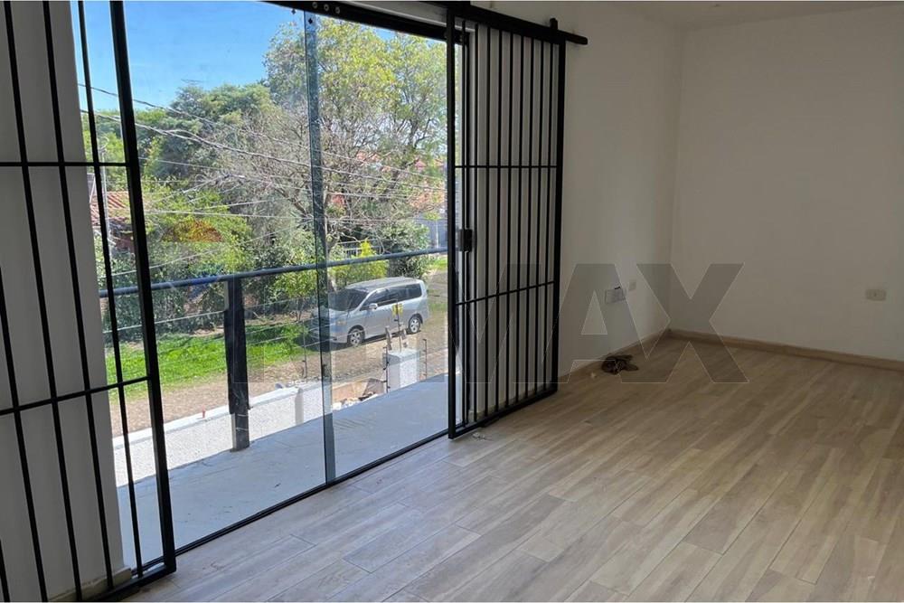 Alquilo casa a Estrenar valle apua Lambare — foto 2