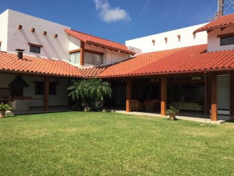 Hermosa Casa En Alquiler