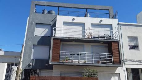 Ideal Para Renta , Nuevo Con Patio Y Parrillero