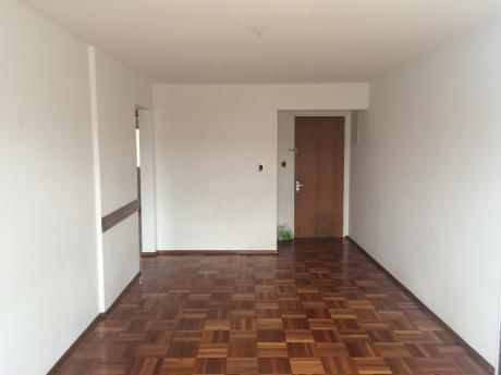 Bonito Apartamento En Buceo