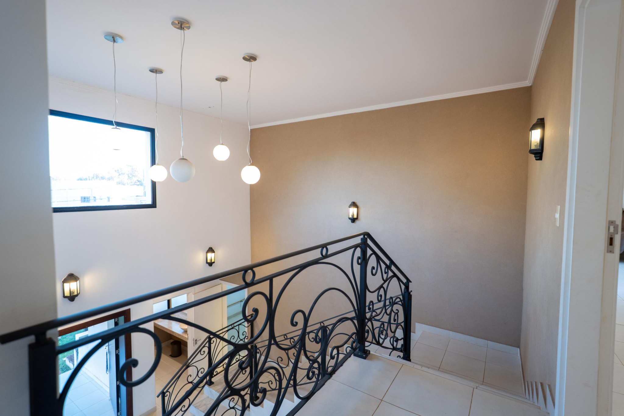 En venta residencia en Aqua Village, a pasos de la laguna. — foto 2