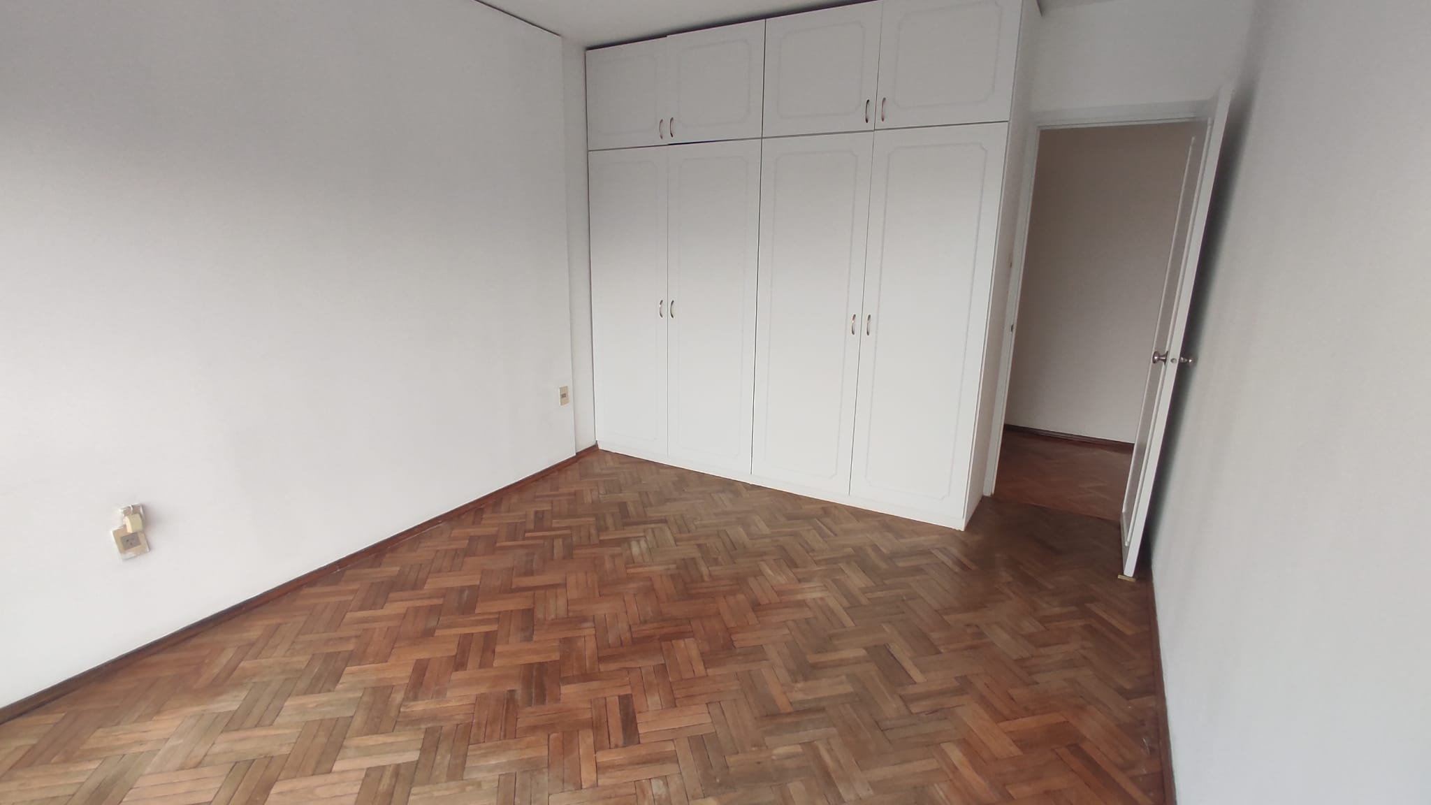 Alquiler/apartamento/Pocitos/2dorm/2baños/balcón/Garaje · Foto 13