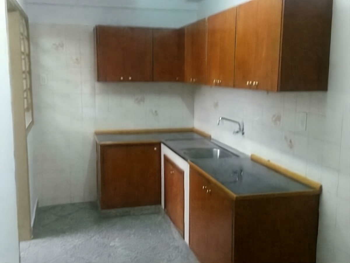 ¡Venta de Edificio con 6 Departamentos + Local Comercial! — foto 2