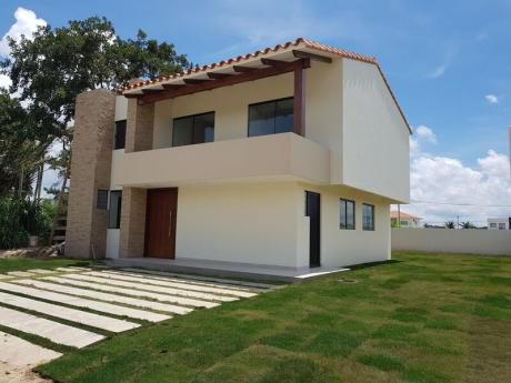 En Venta Casa En Cond. Santa Cruz De Las Colinas
