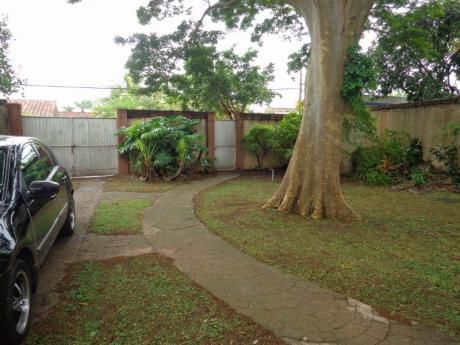 Av. Beni 5to Anillo Casa Con Amplio Terreno En Venta