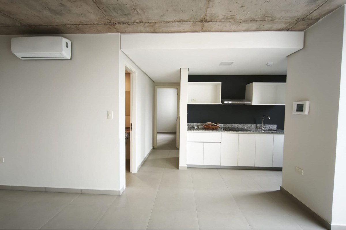 Alquiler de departamento con dos habitaciones en Luque — foto 2