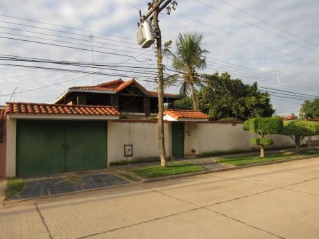 Casa En Venta - Av. Santos Dumont 5to Anillo Y Av. San Pablo