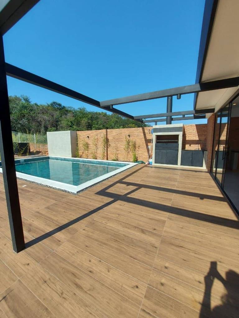 HERMOSA CASA EN SAN BERNARDINO — foto 2