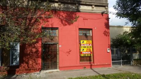 Excelente Ubicación, Próximo A Plaza Colón!!