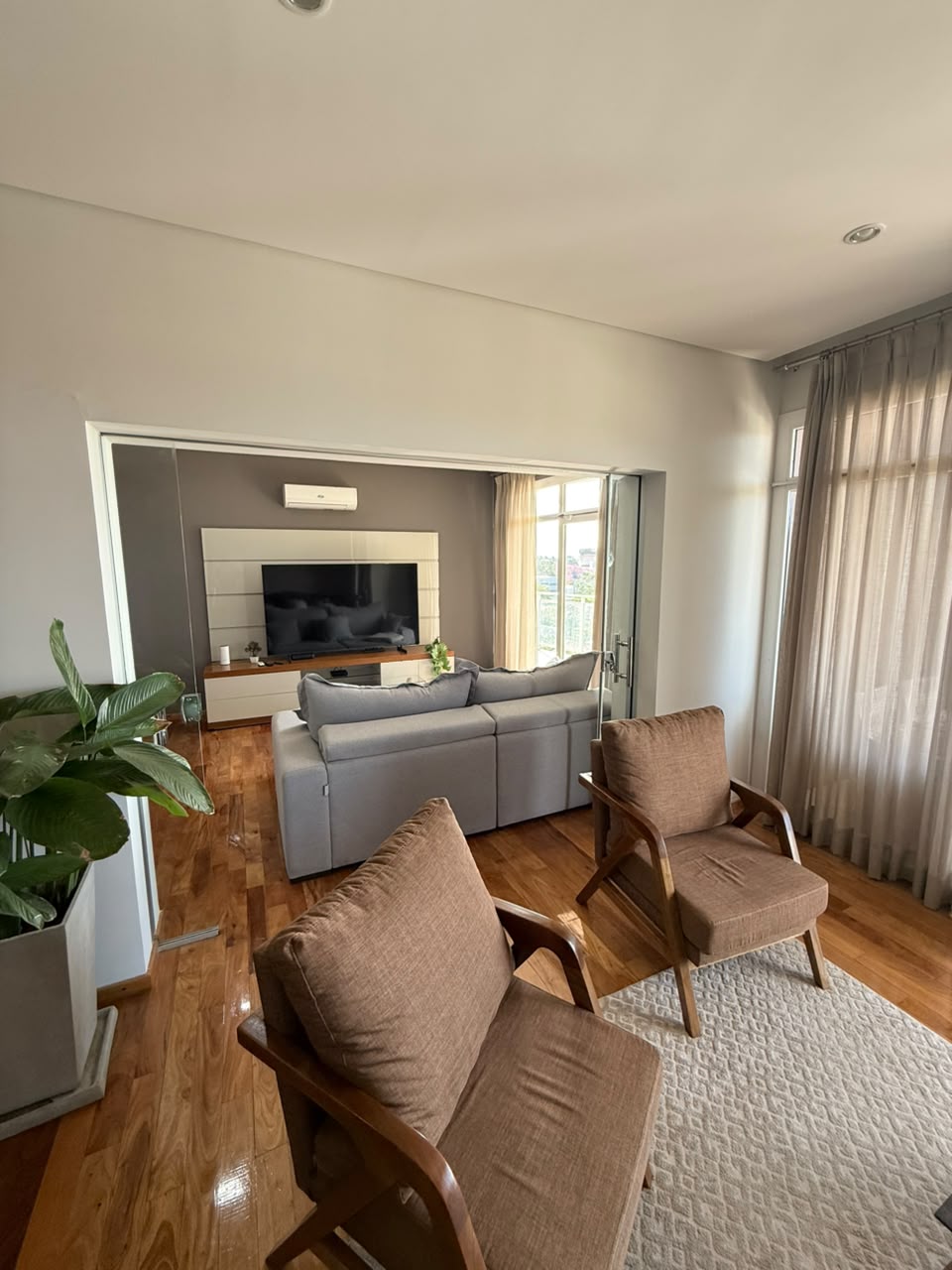 Alquilo Penthouse En Villa Morra Zona Shoping Mcal — foto 3