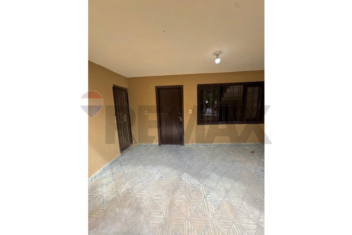 Casa - Alquiler - San Roque, Asunción, Paraguay — foto 3