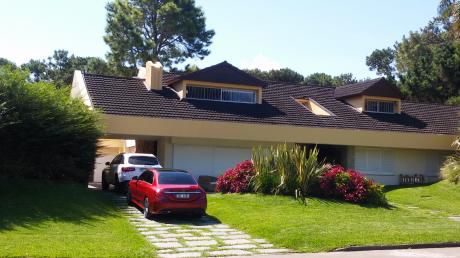 Impecable Casa En El Corazón De Las Paradas