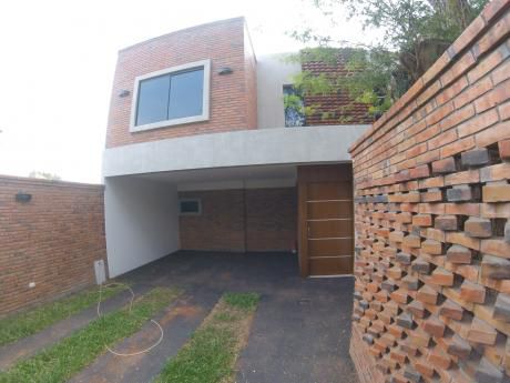 Alquilo Dúplex A Estrenar Con Piscina - Luque