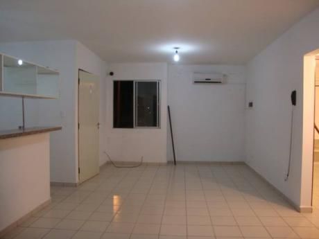 En Alquiler Casa En Condominio Zona Norte Km 9