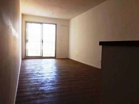 Alquiler De Apartamento 2 Dormitorios En CordÓn