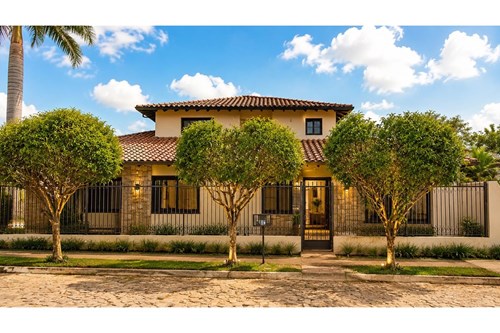 Casa en venta en Fernando de la Mora