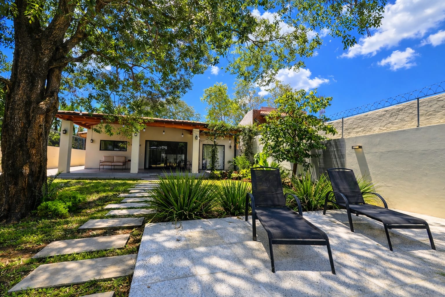 Casa de 4 Suites con Piscina en San Bernardino — foto 3