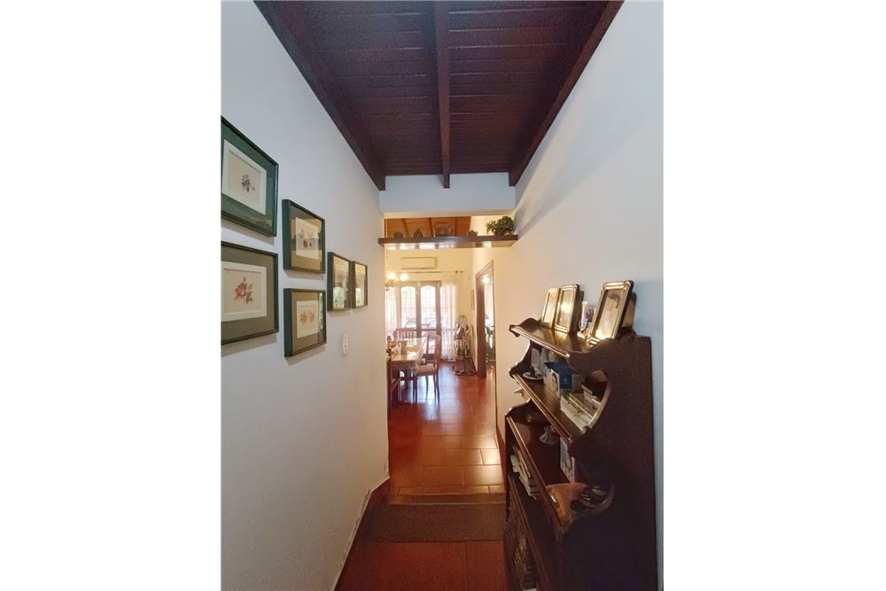 Casa - Alquiler - Barrio Jara, Paraguay — foto 3