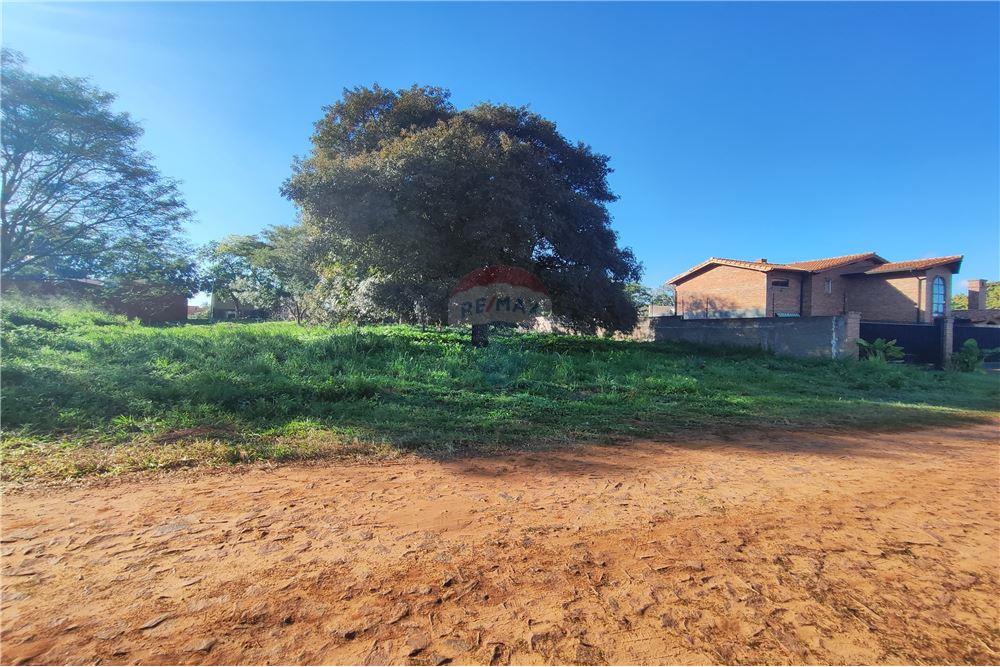 Terreno en venta de 1134 m2, Luque — foto 2