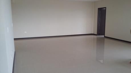 Se Alquila Hermoso Y Amplio Pent House Villa Morra