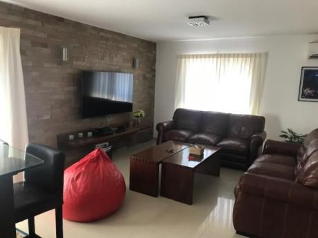 Precioso Duplex Con Terraza Y Parrillero!!