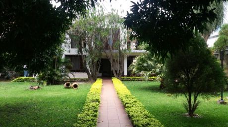 En Venta Casa A 2 Cuadras Del 2do Anillo