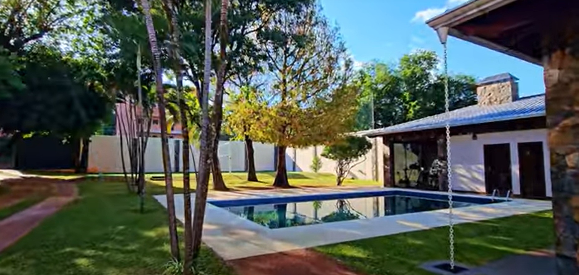 Casa para uso comercial o vivienda de 2.100 m² San lorenzo (z/ shopping pinedo) — foto 3