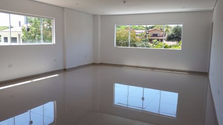 Depto A Estrenar, Miraflores, 3 Dorm, Piscina, Zona Molas Lopez.