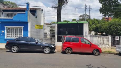 Alquilo Local Comercial Sobre Azara Zona General Santos De Asuncion