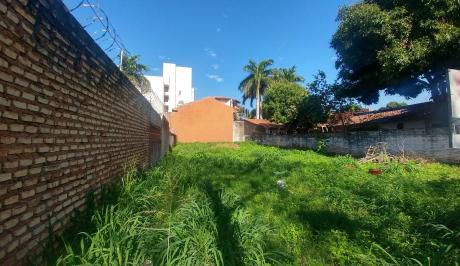 Vendo Terreno En Excelente Ubicación, En El Barrio Carmelitas.