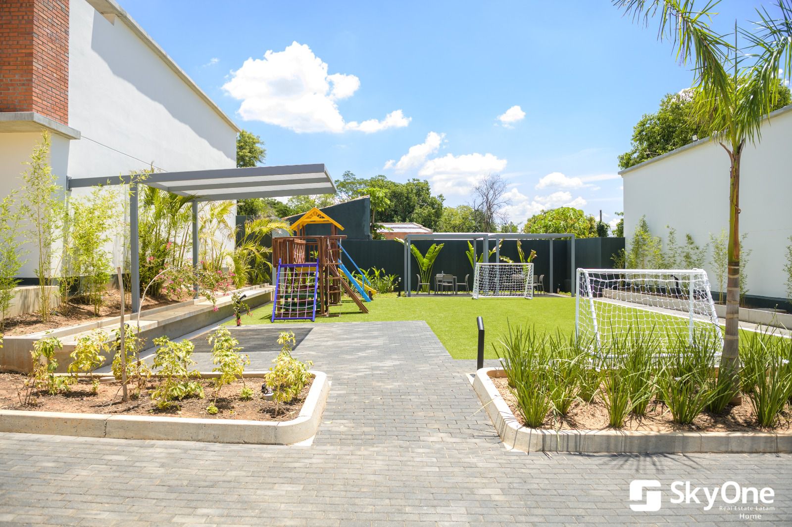 ALQUILO DUPLEX EN LUQUE LOMA MERLO — foto 2