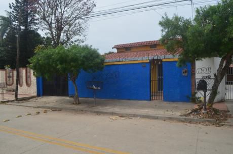 Casa En Venta Zona Norte Entre 2 De Agosto Y Alemana