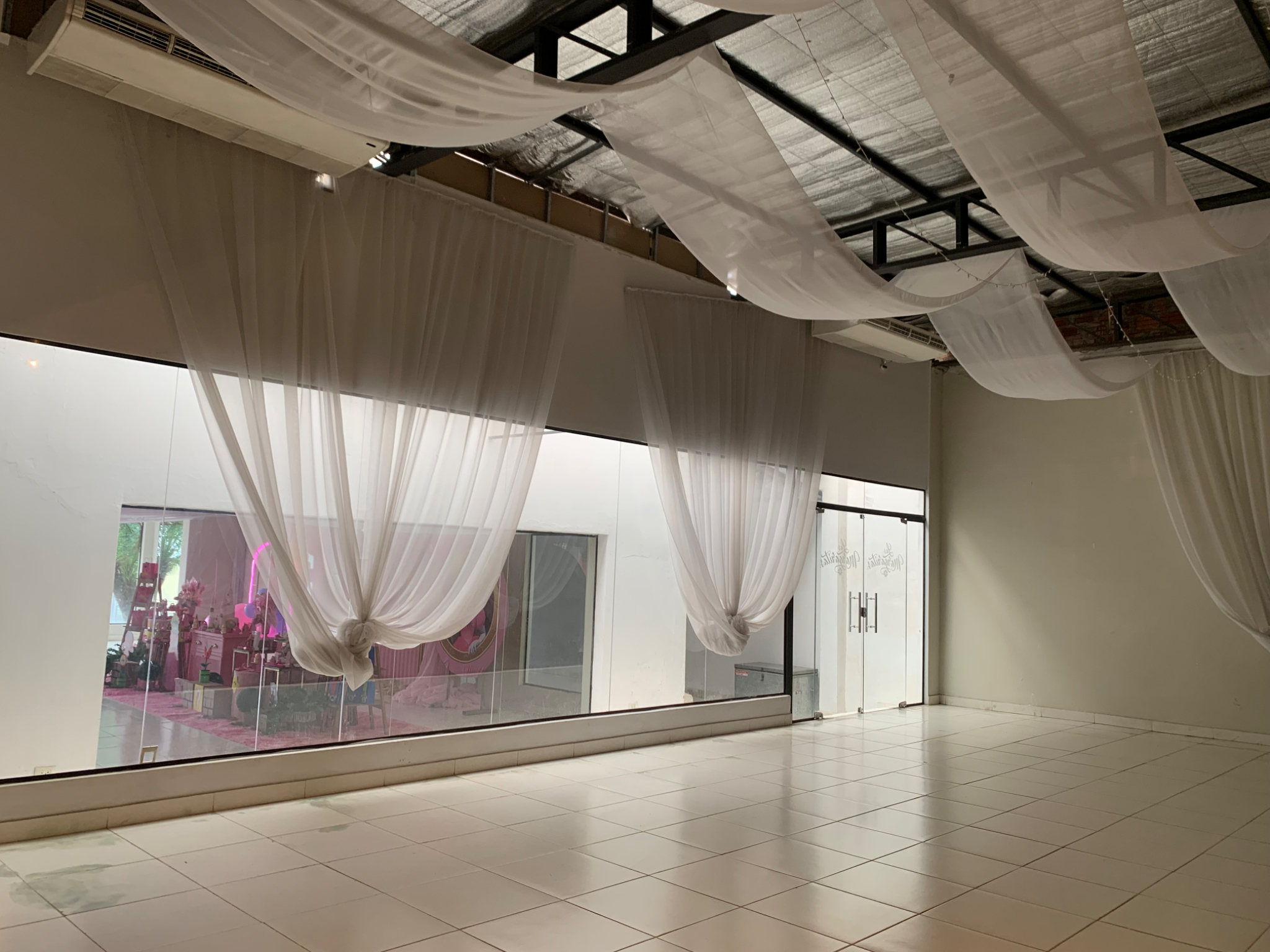 SALON COMERCIAL - ALQUILER — foto 3
