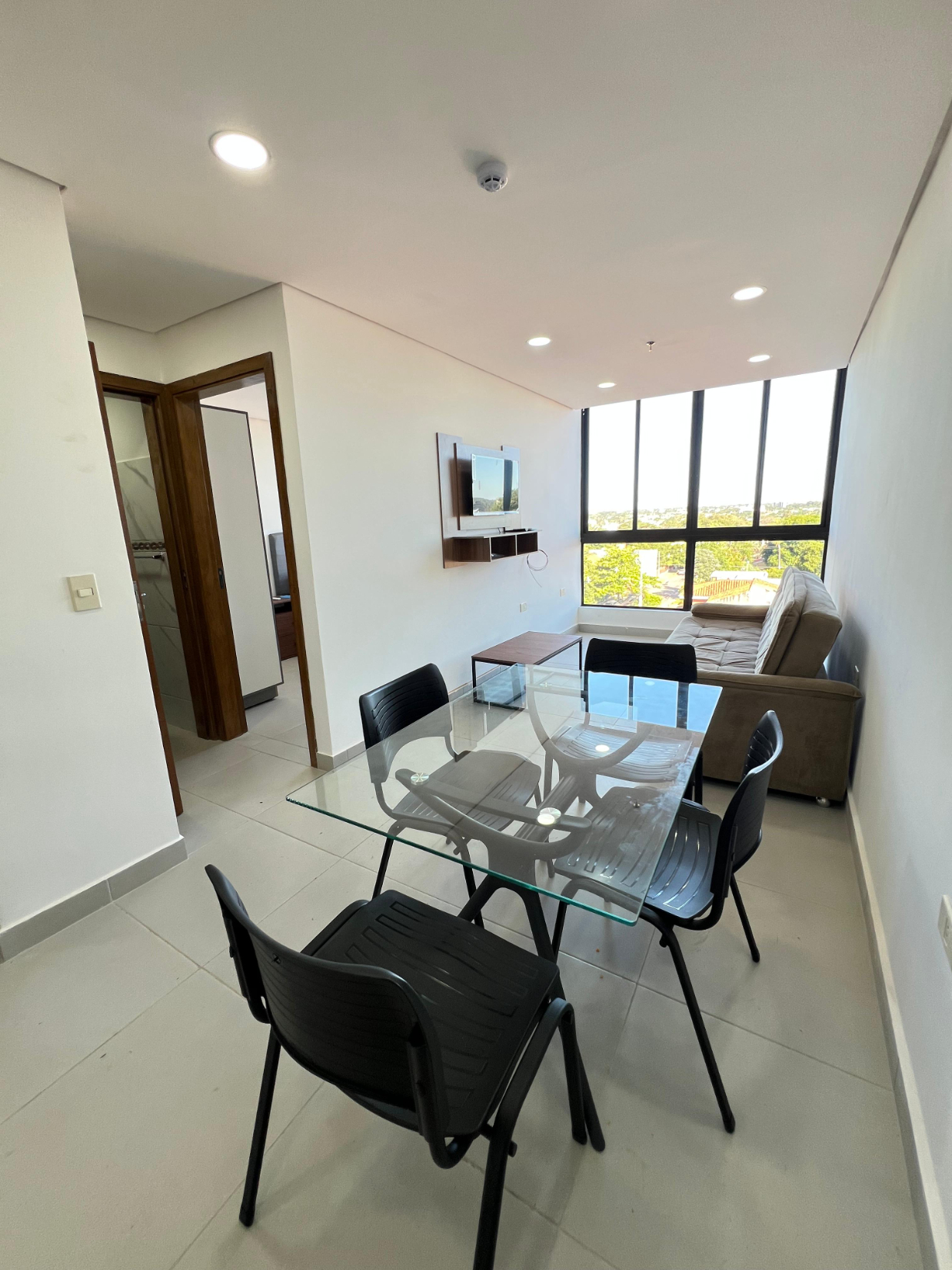 BARRIO HERRERA EN ALQUILER DEPARTAMENTO DE 1 DORMITORIO AMOBLADO. — foto 2