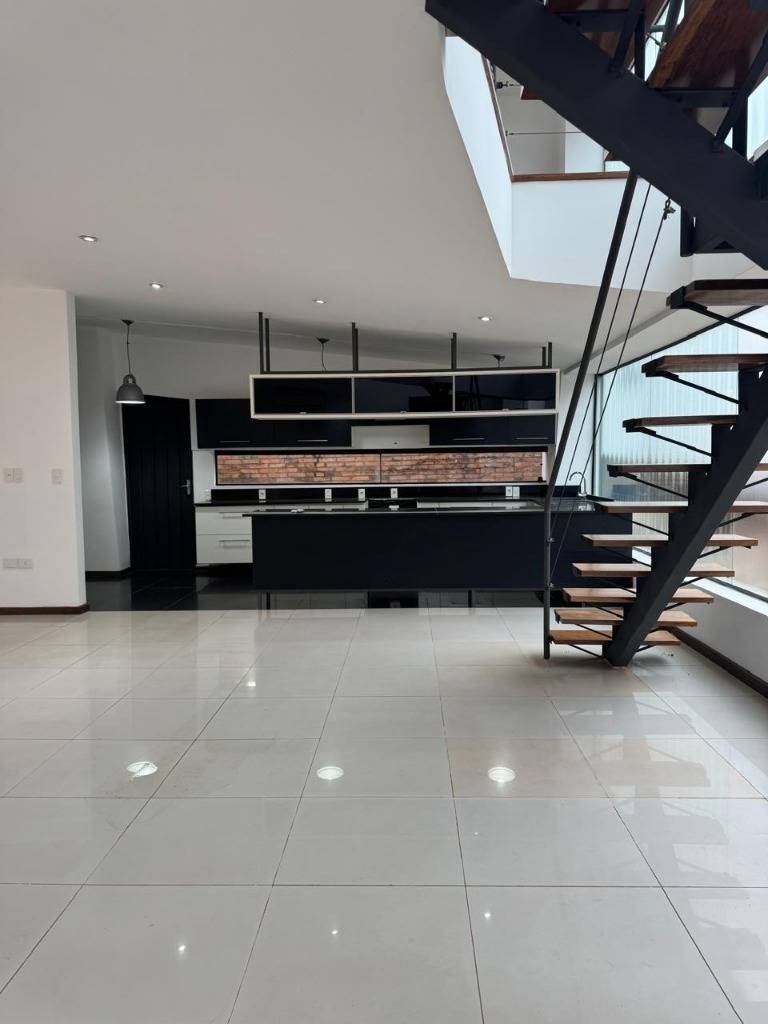 CASA EN VENTA Fernando de la Mora — foto 3