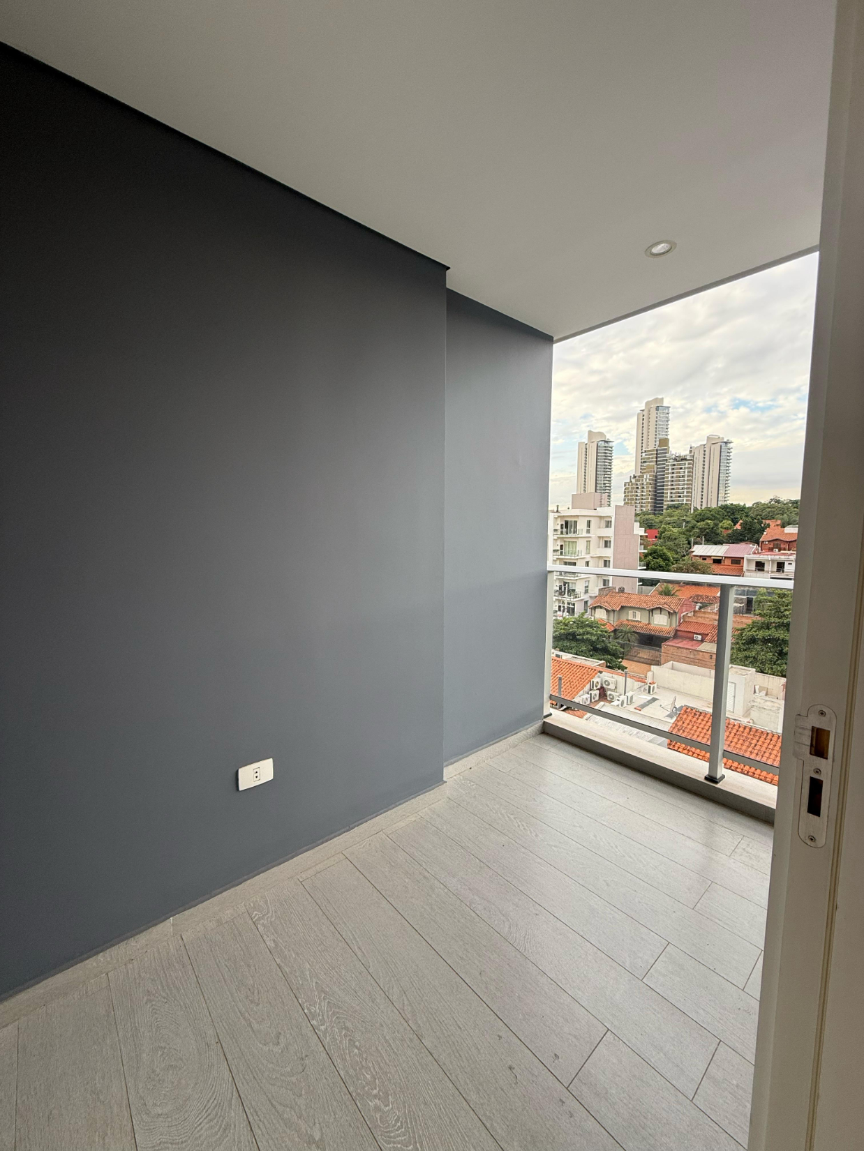 Alquilo Departamento de 1 dormitorio en Edificio In Molas — foto 2