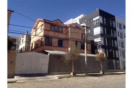 Casa En Venta En Achumani