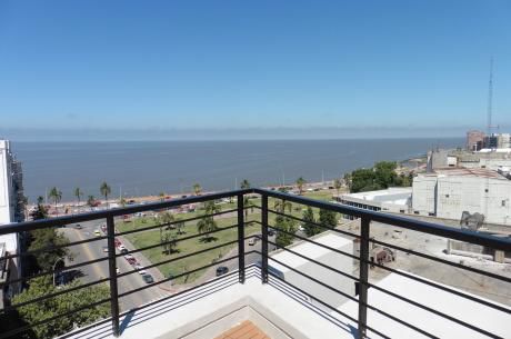 Venta Apartamento 2 Dormitorios, Barrio Sur, Centro