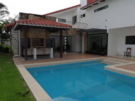 Hermosa Casa En Anticretico