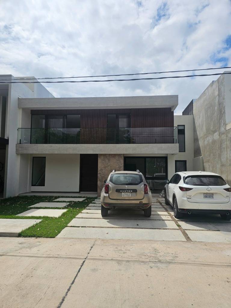 Casa en alquiler en Norte
