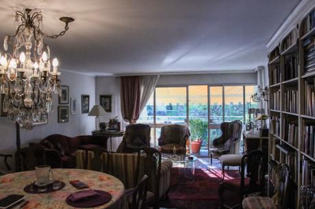 Apartamento 3 Dormitorios Pocitos