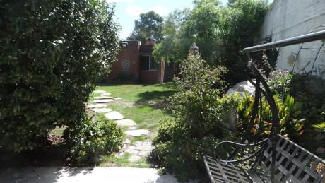 Pinares - Dos Casas En El Mismo Padrón Muy Bien Ubicada