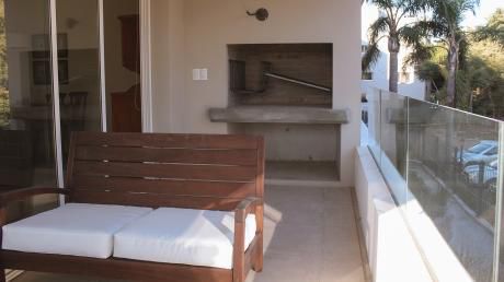 Alquiler Con Muebles- Av De Las Américas