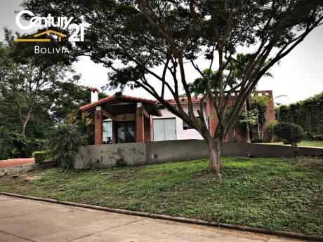 Jardines Del Urubo