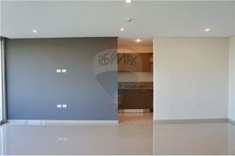 Alquilo Hermoso Departamento 3 Dormitorios Sobre Av. Boggiani.