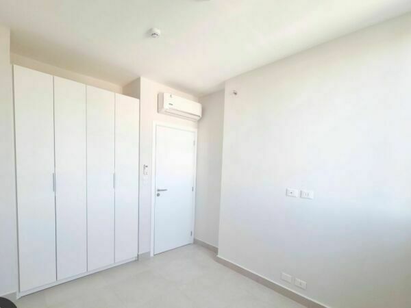ALQUILER DPTO DE UNA HABITACIÓN EN BARRIO MBURUCUYA — foto 2